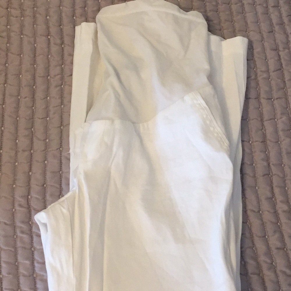 Medium pea in the pod maternity pants